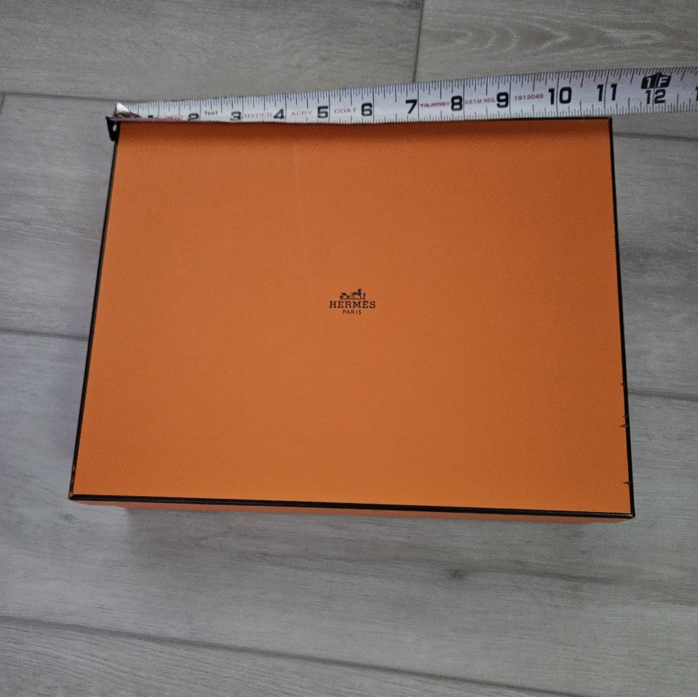 Hermes gift box
